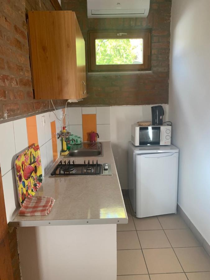 Kuria Vendeghaz Hotel Poroszlo Bagian luar foto