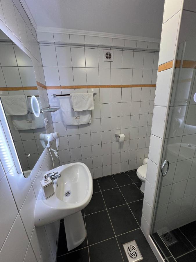 Kuria Vendeghaz Hotel Poroszlo Bagian luar foto