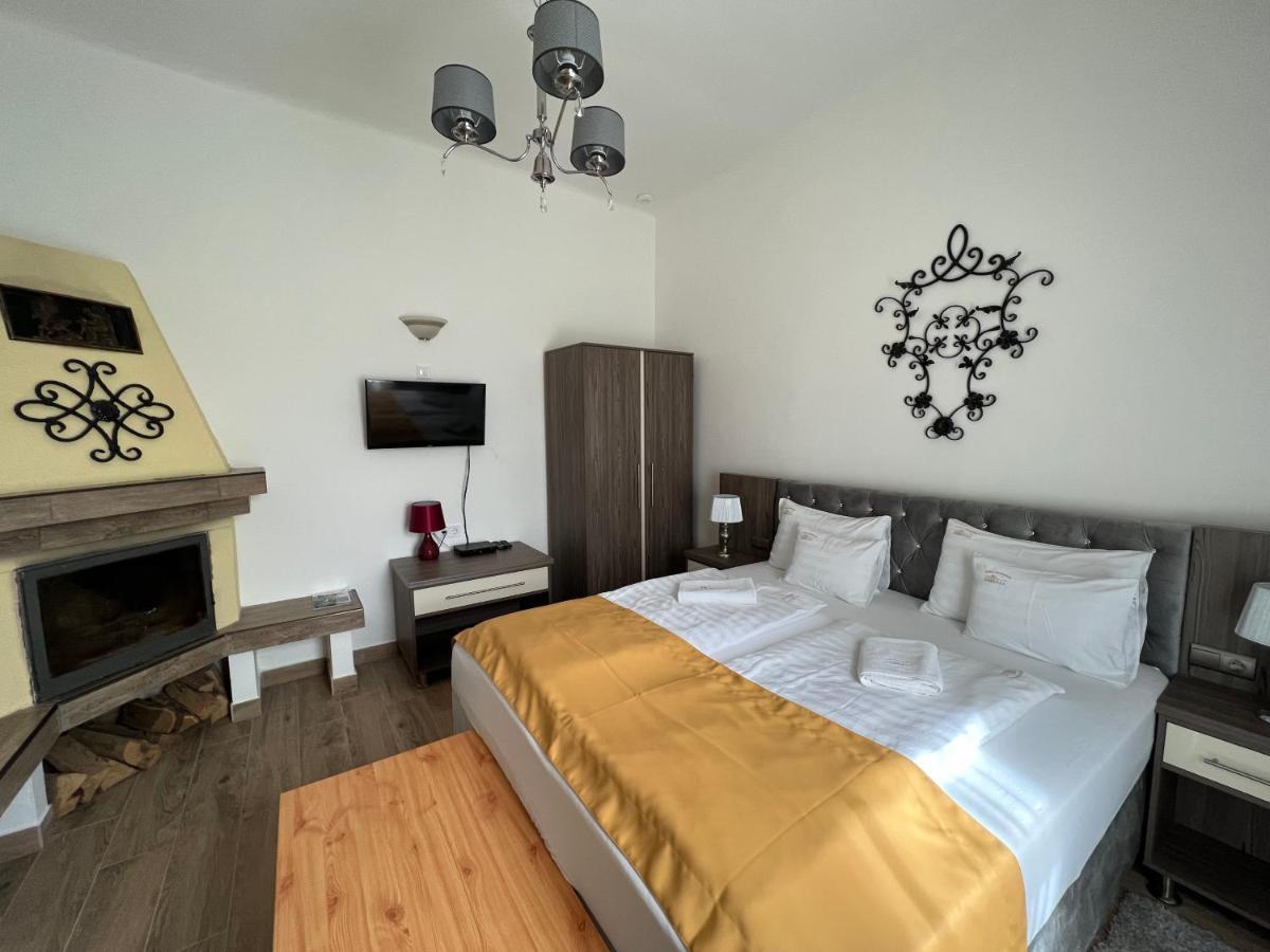 Kuria Vendeghaz Hotel Poroszlo Bagian luar foto