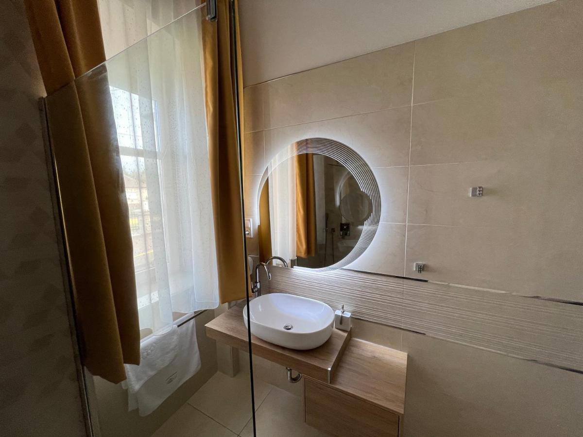 Kuria Vendeghaz Hotel Poroszlo Bagian luar foto