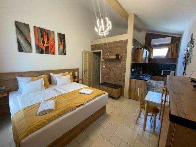 Kuria Vendeghaz Hotel Poroszlo Bagian luar foto